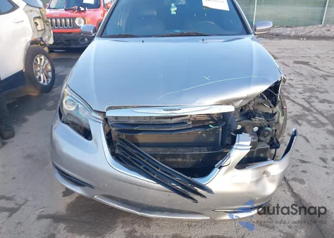 2014 Chrysler 200 Limited из США, поврежденный, VIN 1C3CCBCG2EN193355